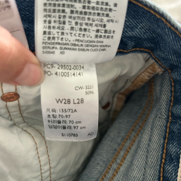 Levis 501 Skinny Jeans Womens 28 Premium Light Button Fly High Rise Distressed - Picture 8 of 8